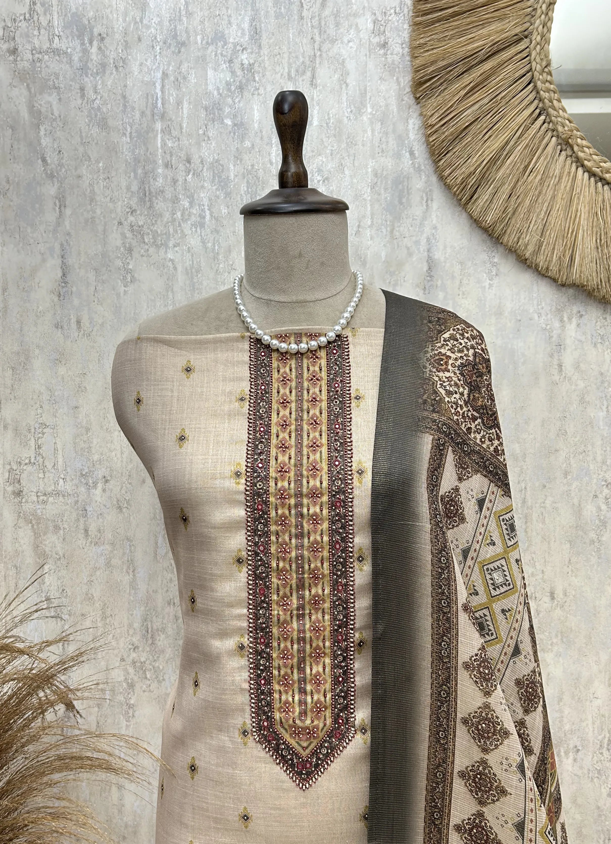 Classic Ethnic Ensemble Unstitched Suit