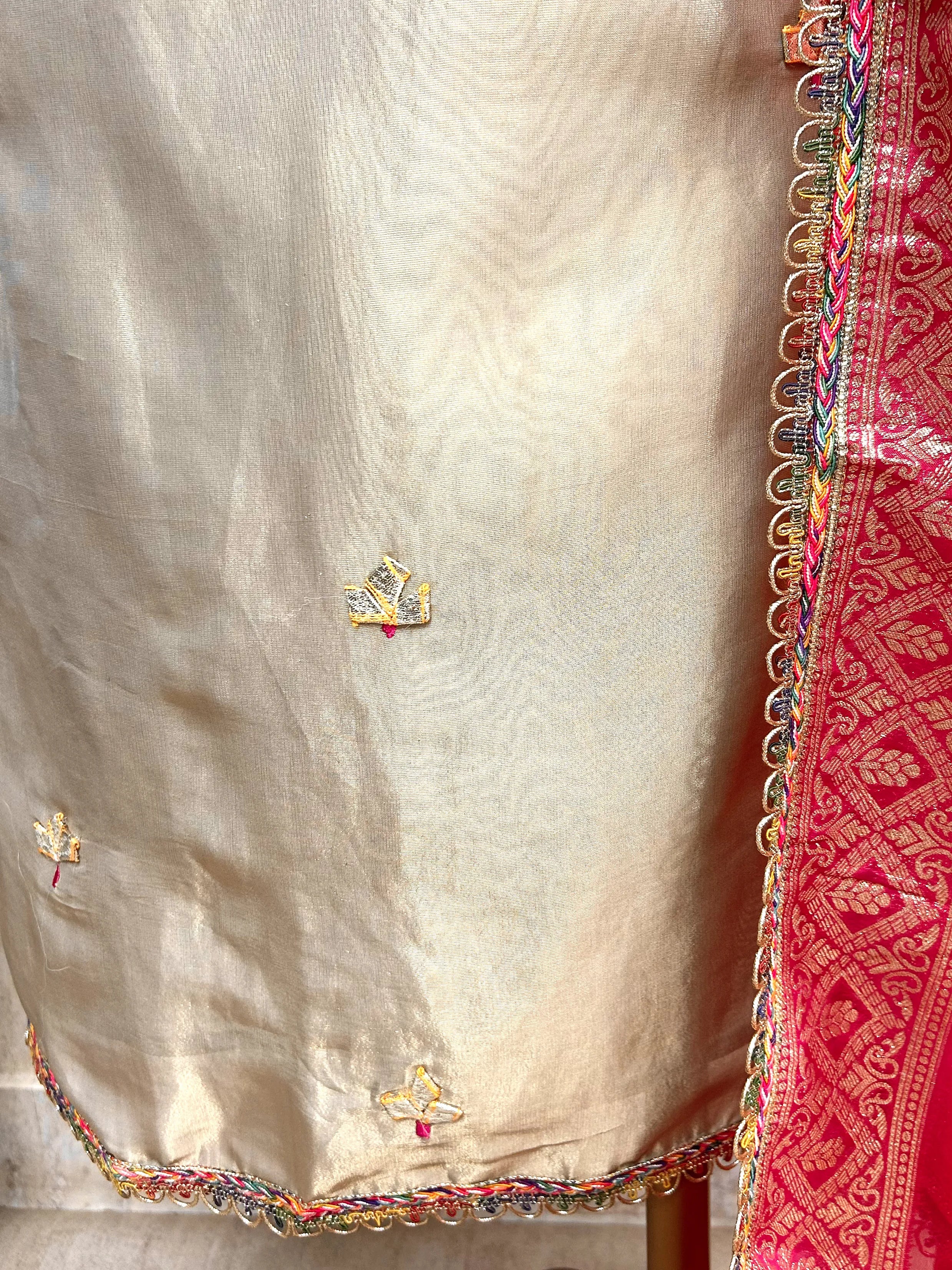 Tissue Unstitched Suit Set Featuring Organza Dupatta