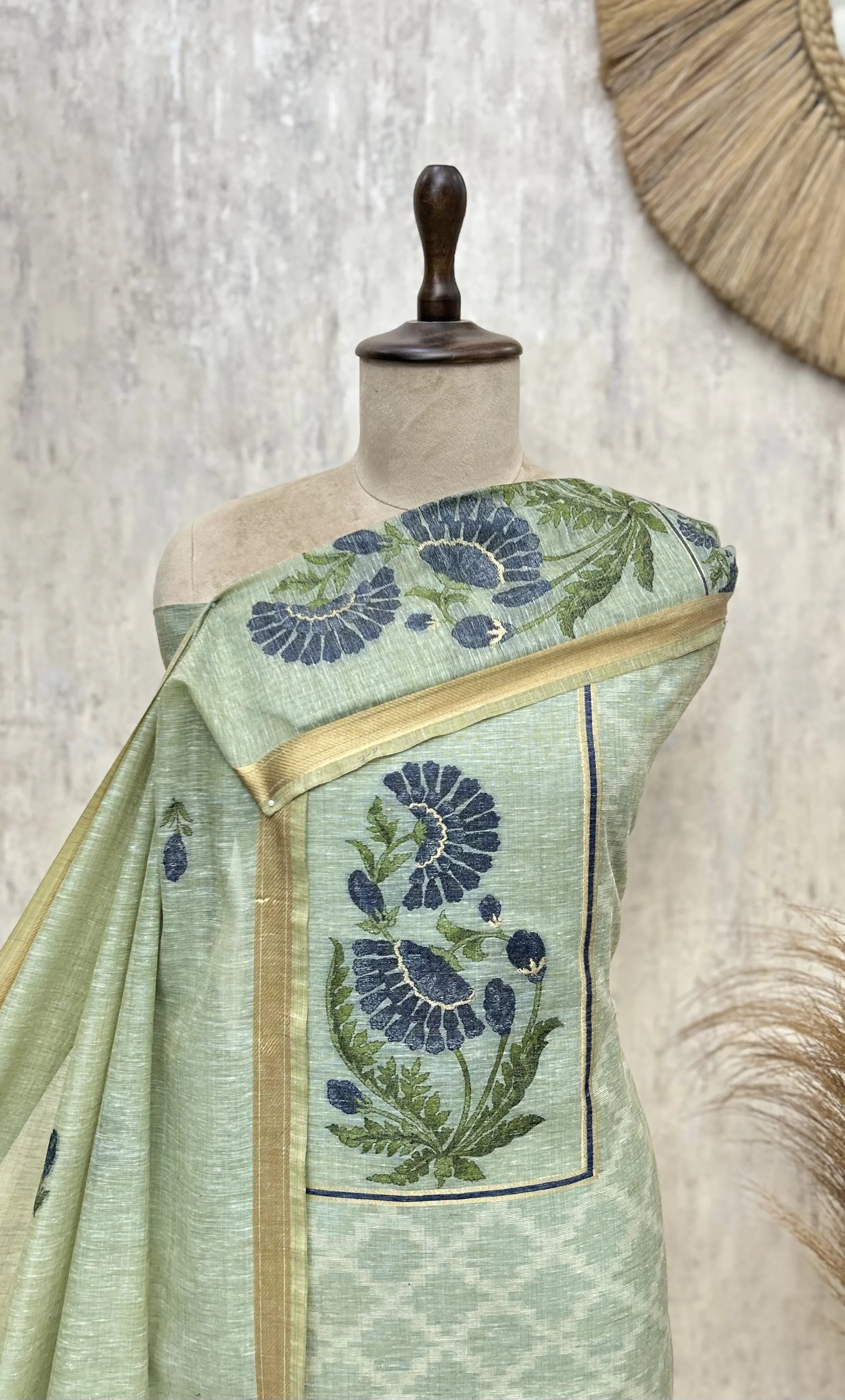 Meadow Loom Jamdani Linen Unstitched Suit