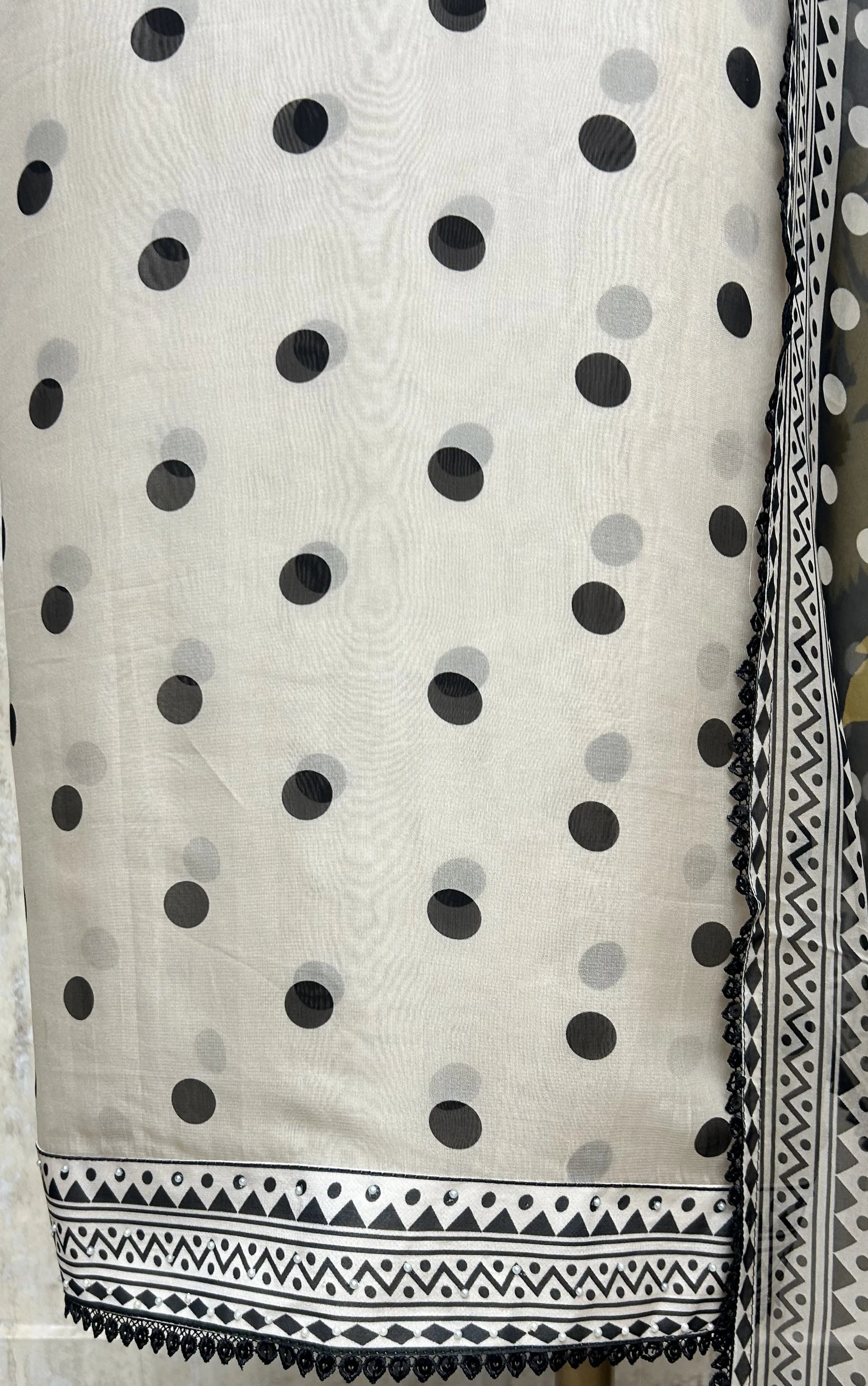 Noir Polka Grace Dola silk Unstitched Suit